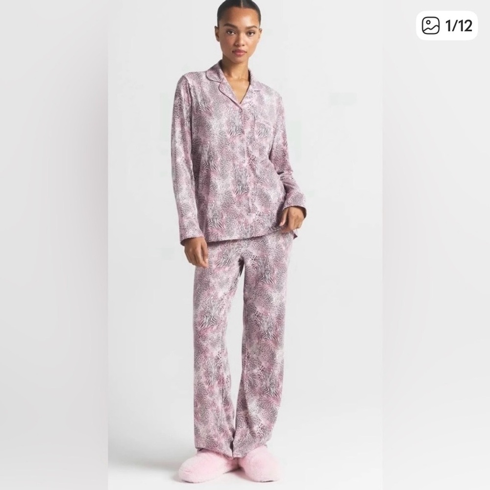 SKIMS Pink Patterned Long-Sleeve Pajama Set